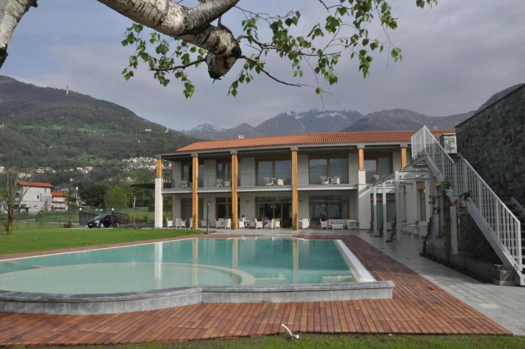 Tullio Hotel Gravedona Εξωτερικό φωτογραφία