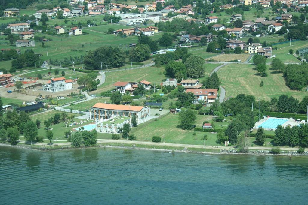 Tullio Hotel Gravedona Εξωτερικό φωτογραφία